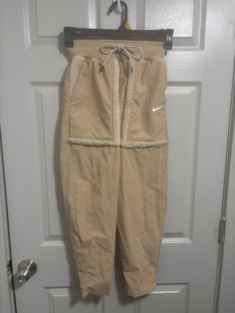 Nike Beige Sherpa-Trim Drawstring Joggers